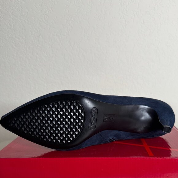 NIB Aerosoles Epigram Navy Blue Suede Ankle Boot Woman's sz11 Kitten Heel - Picture 8 of 11